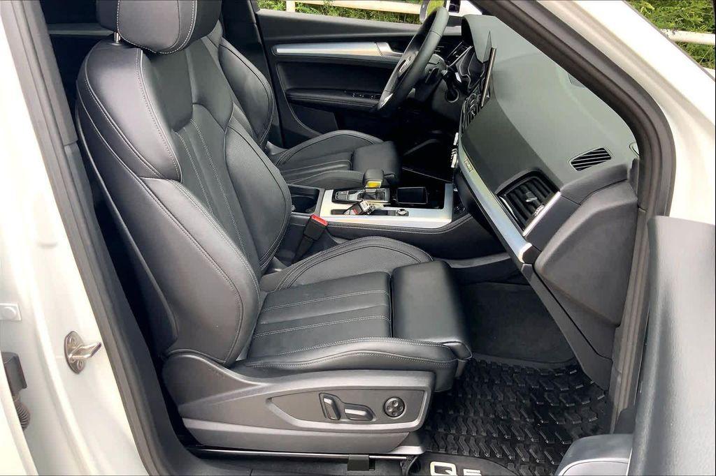 used 2025 Audi Q5 car, priced at $41,829
