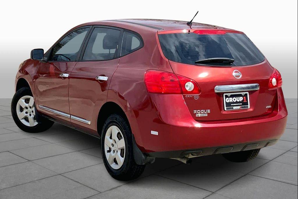 used 2014 Nissan Rogue Select car, priced at $12,000