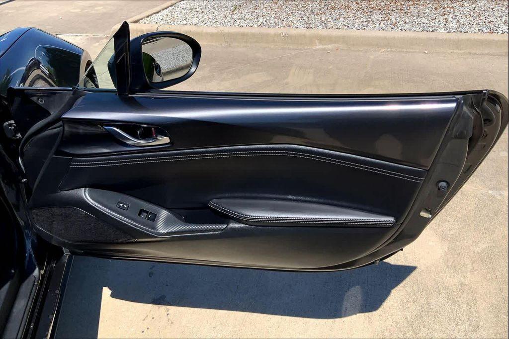 used 2023 Mazda MX-5 Miata RF car, priced at $29,887