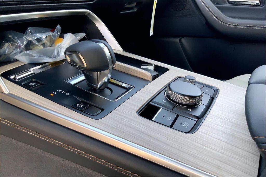 new 2026 Mazda CX-70 PHEV car, priced at $47,073