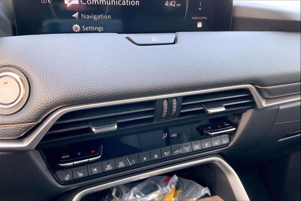 new 2026 Mazda CX-70 PHEV car, priced at $47,073