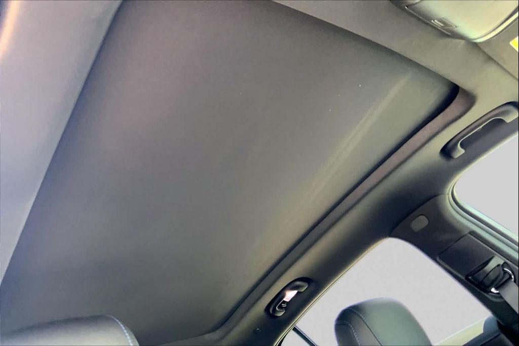 used 2024 Cadillac XT4 car, priced at $36,713