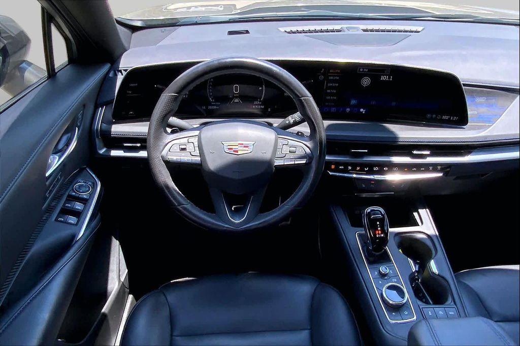 used 2024 Cadillac XT4 car, priced at $36,713