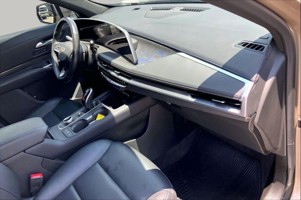 used 2024 Cadillac XT4 car, priced at $36,713