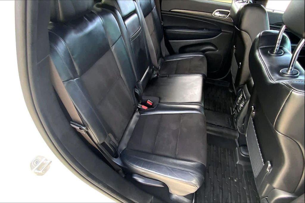 used 2021 Jeep Grand Cherokee car, priced at $21,488