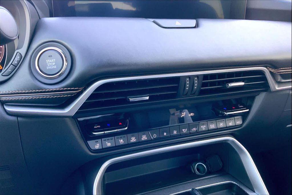 new 2026 Mazda CX-70 car, priced at $51,825