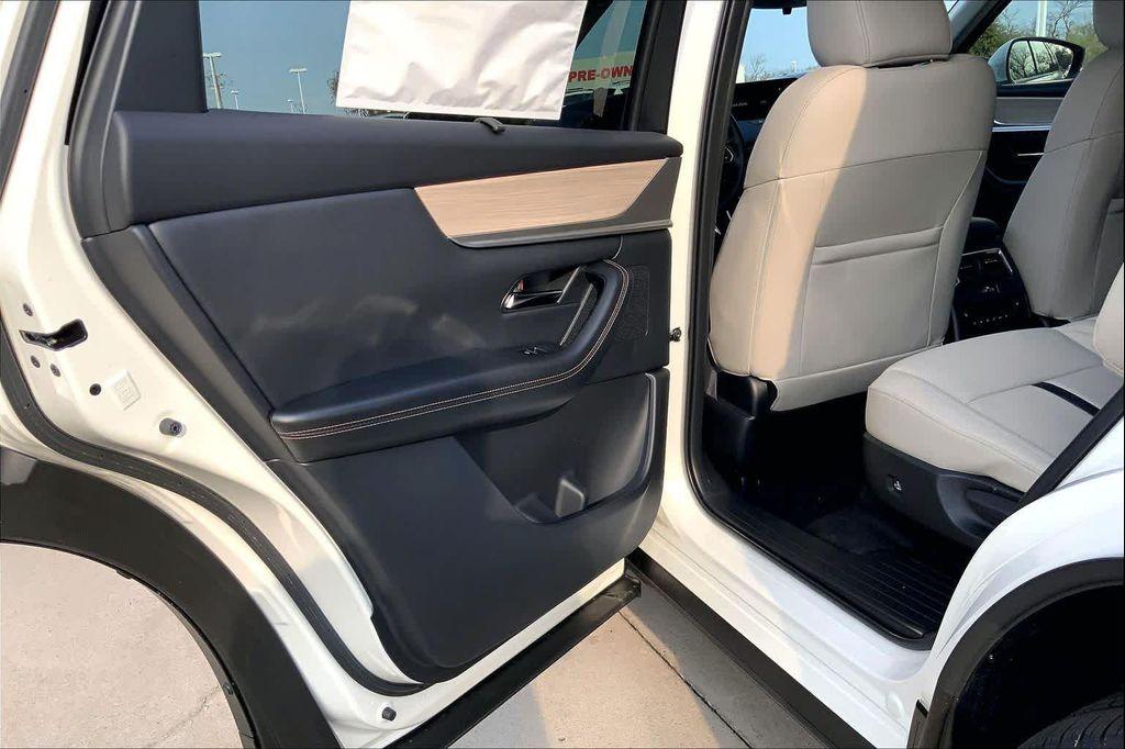 new 2026 Mazda CX-90 PHEV car, priced at $51,195