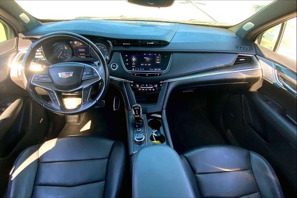 used 2020 Cadillac XT5 car, priced at $23,988