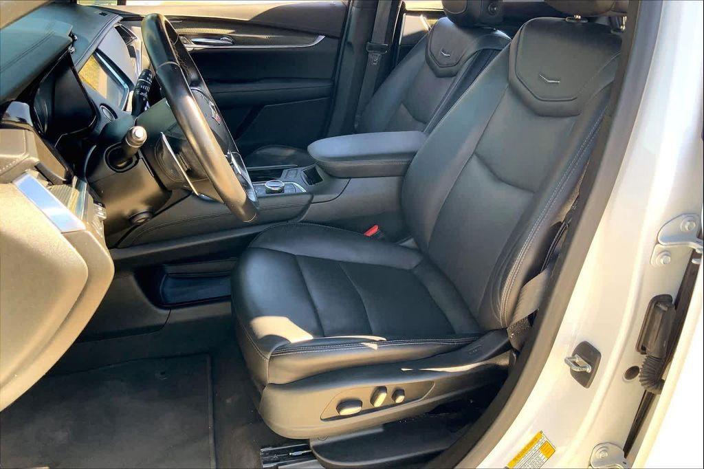 used 2020 Cadillac XT5 car, priced at $23,988