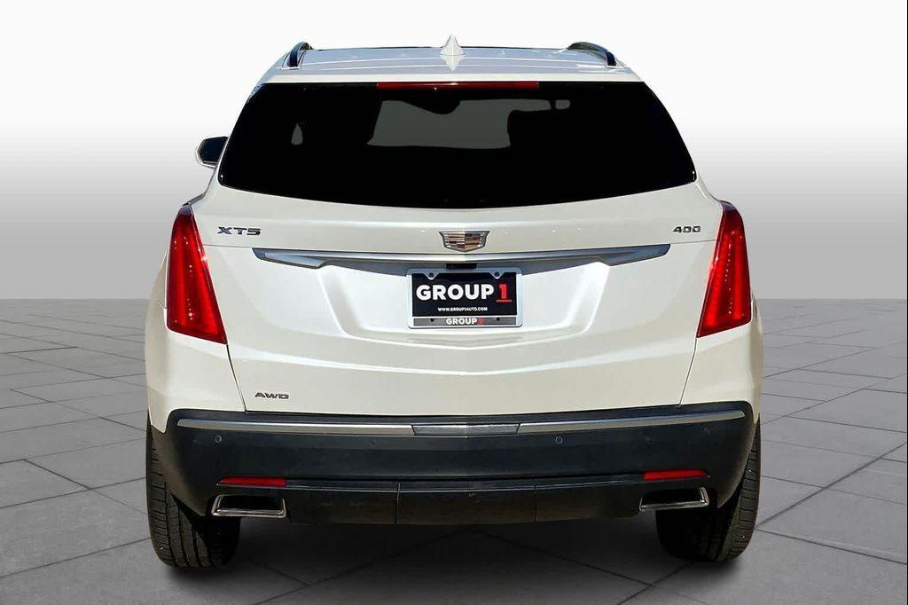 used 2020 Cadillac XT5 car, priced at $23,988