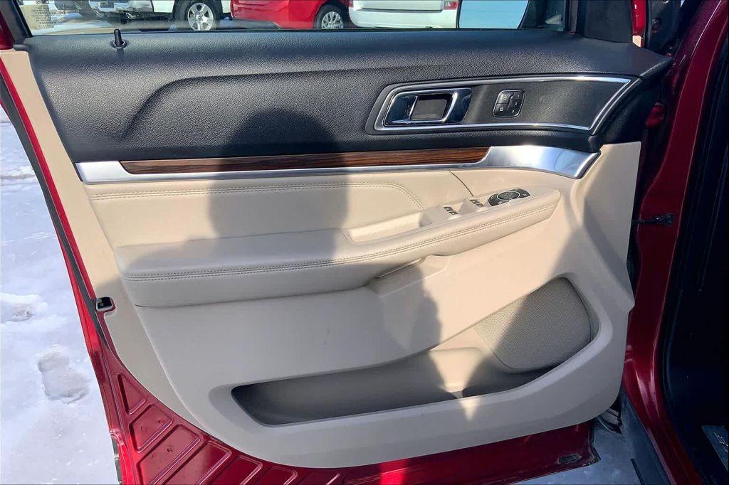 used 2019 Ford Explorer car, priced at $15,999