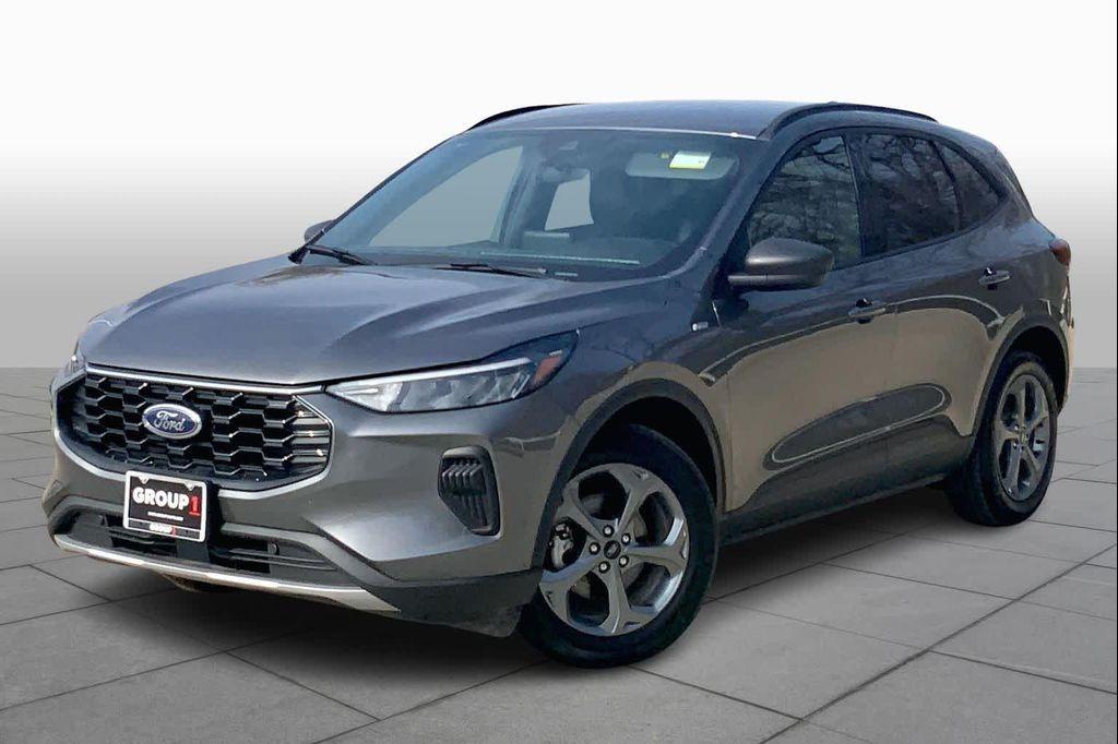 used 2025 Ford Escape car, priced at $22,500