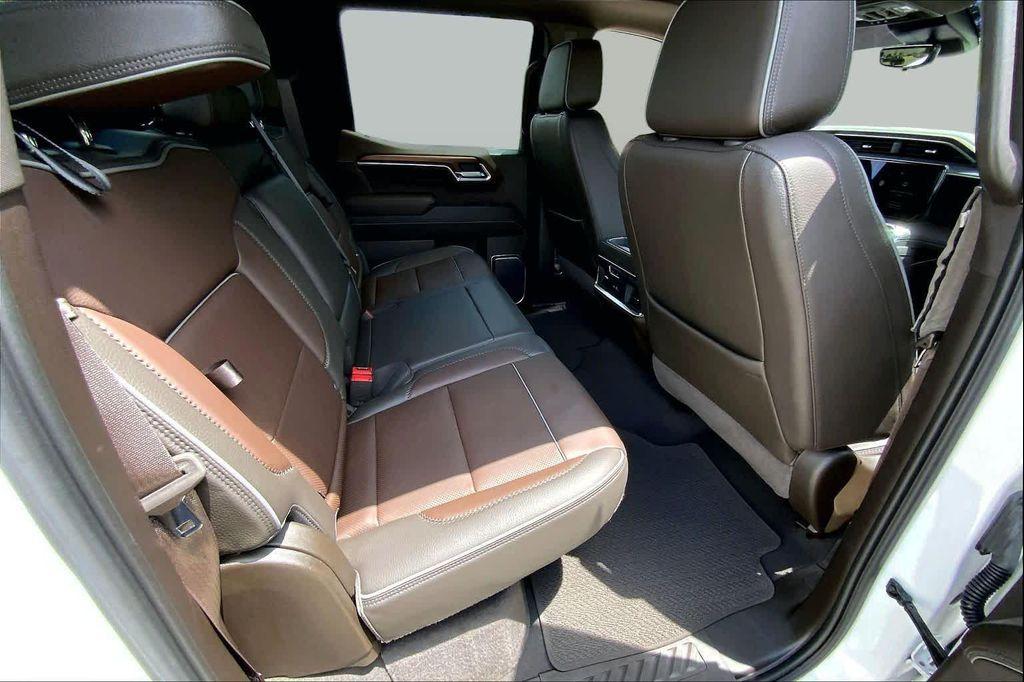 used 2023 GMC Sierra 1500 car, priced at $54,203