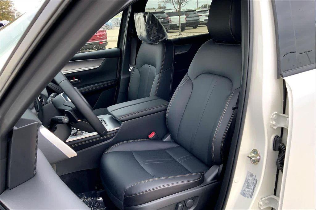 new 2026 Mazda CX-90 PHEV car, priced at $53,125