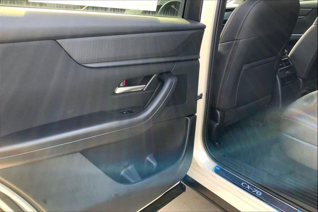 new 2026 Mazda CX-70 PHEV car, priced at $45,225