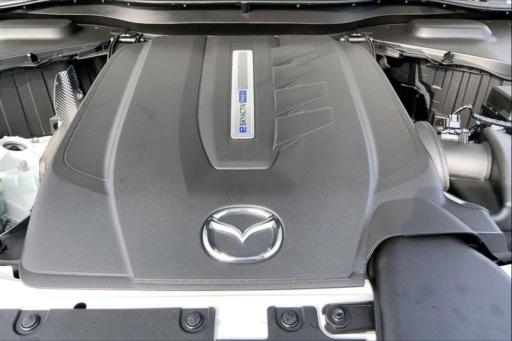 new 2026 Mazda CX-70 PHEV car, priced at $45,225