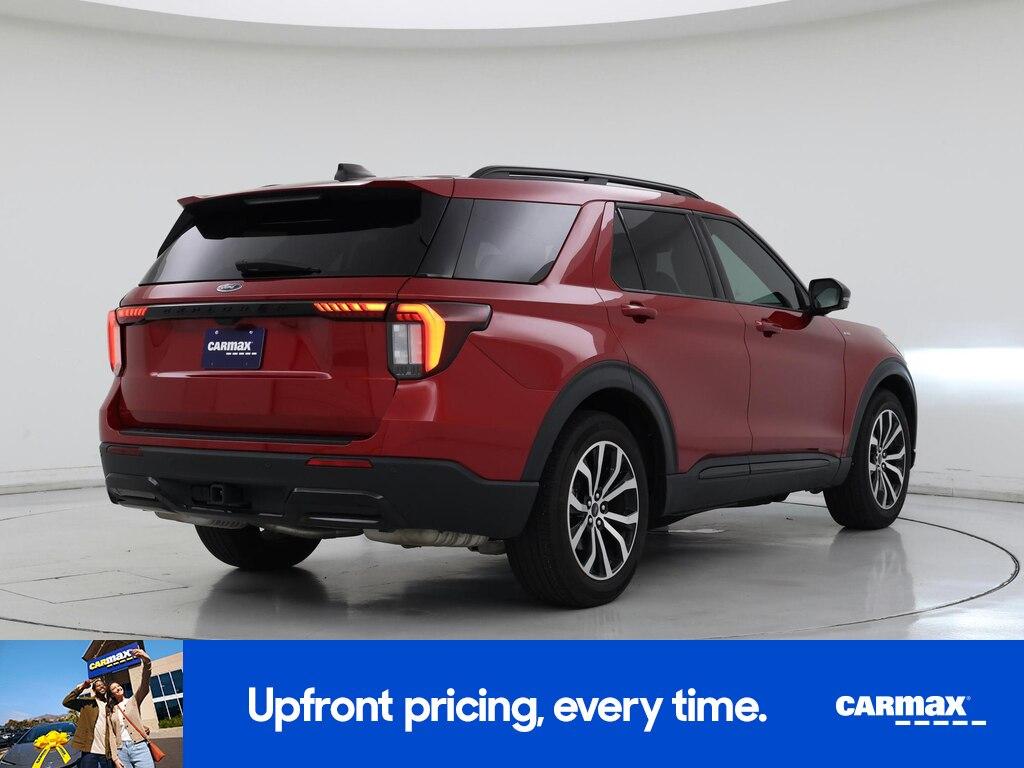 used 2025 Ford Explorer car, priced at $40,998