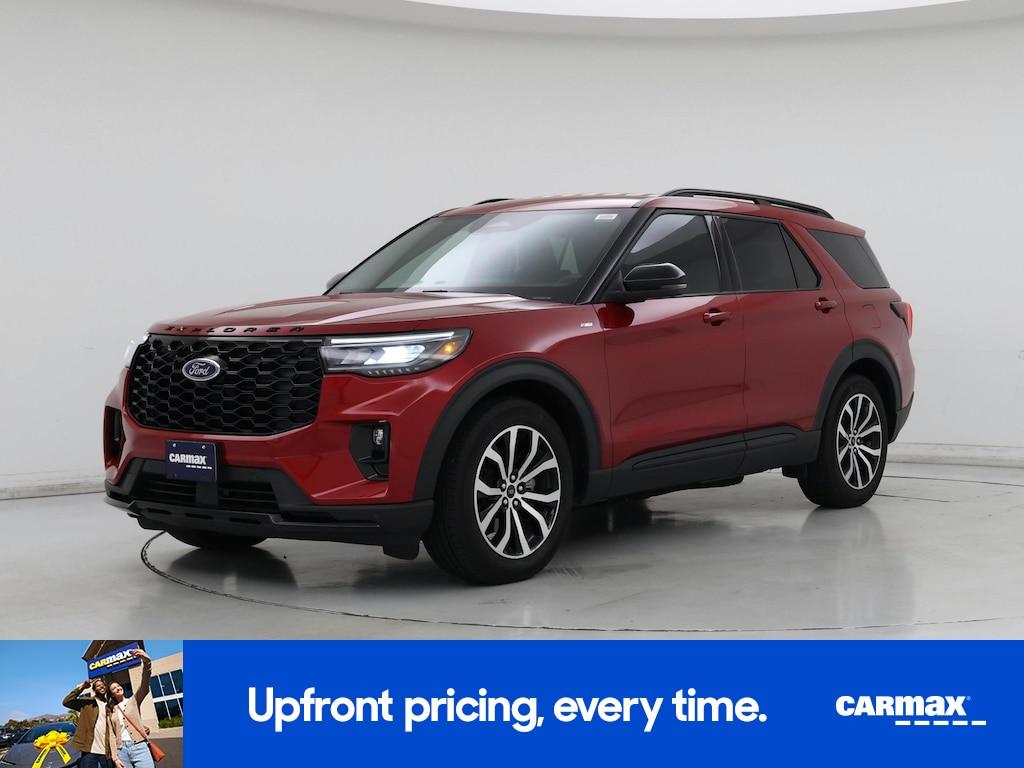 used 2025 Ford Explorer car, priced at $40,998