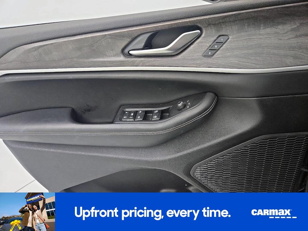 used 2023 Jeep Grand Cherokee L car, priced at $32,998