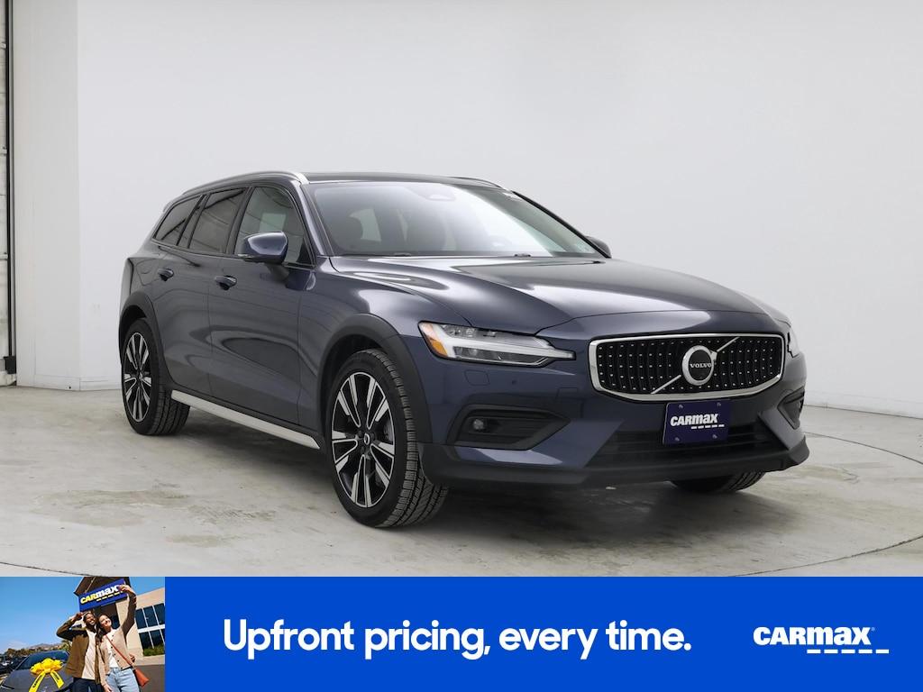 used 2024 Volvo V60 Cross Country car, priced at $42,998