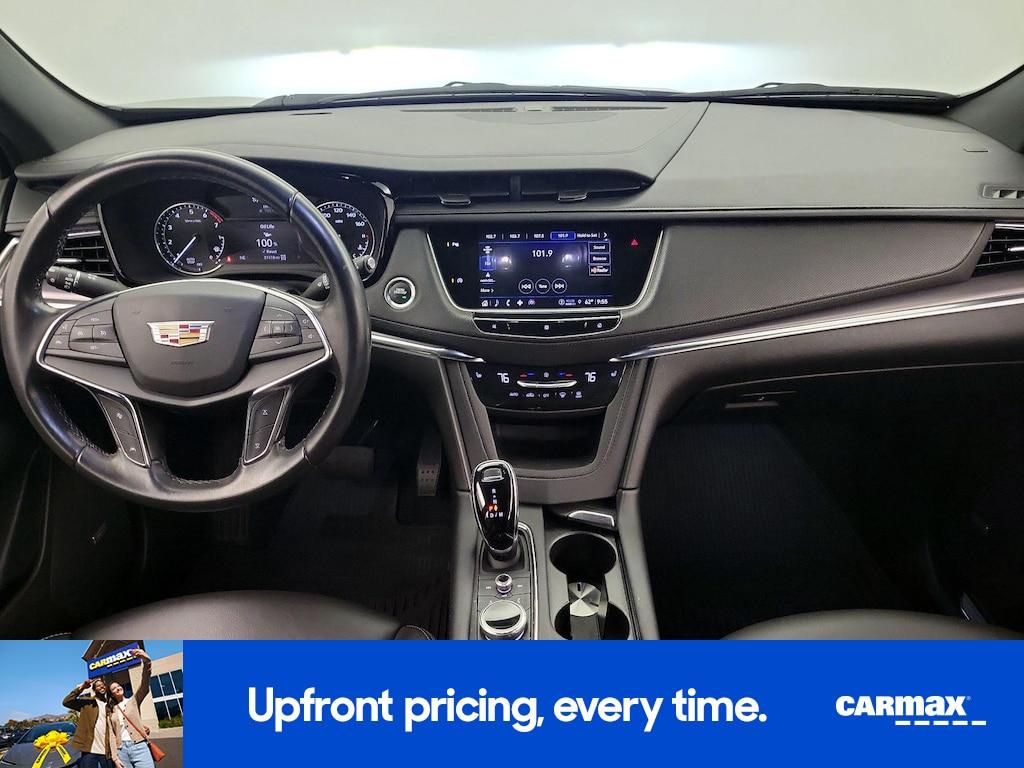 used 2021 Cadillac XT5 car, priced at $25,998