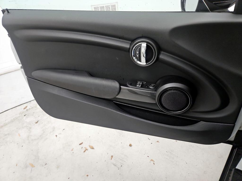 used 2021 MINI Hardtop car, priced at $20,998