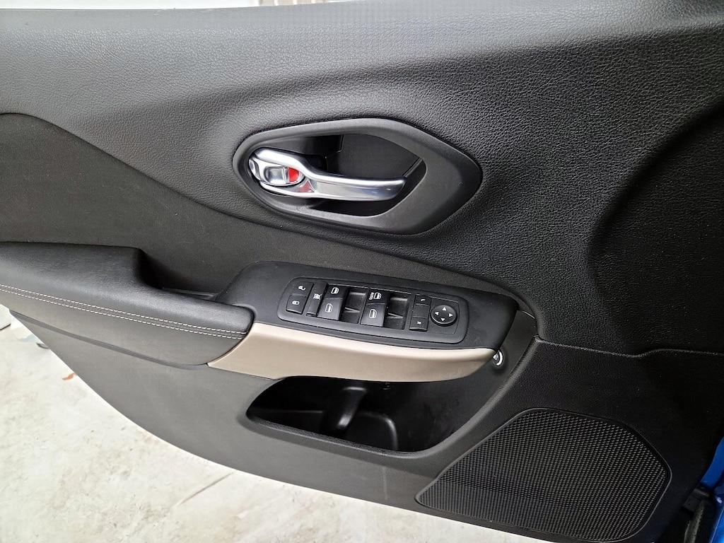 used 2018 Jeep Cherokee car, priced at $16,998