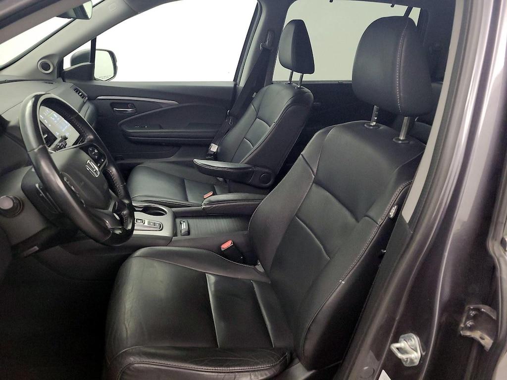 used 2022 Honda Pilot car, priced at $31,998