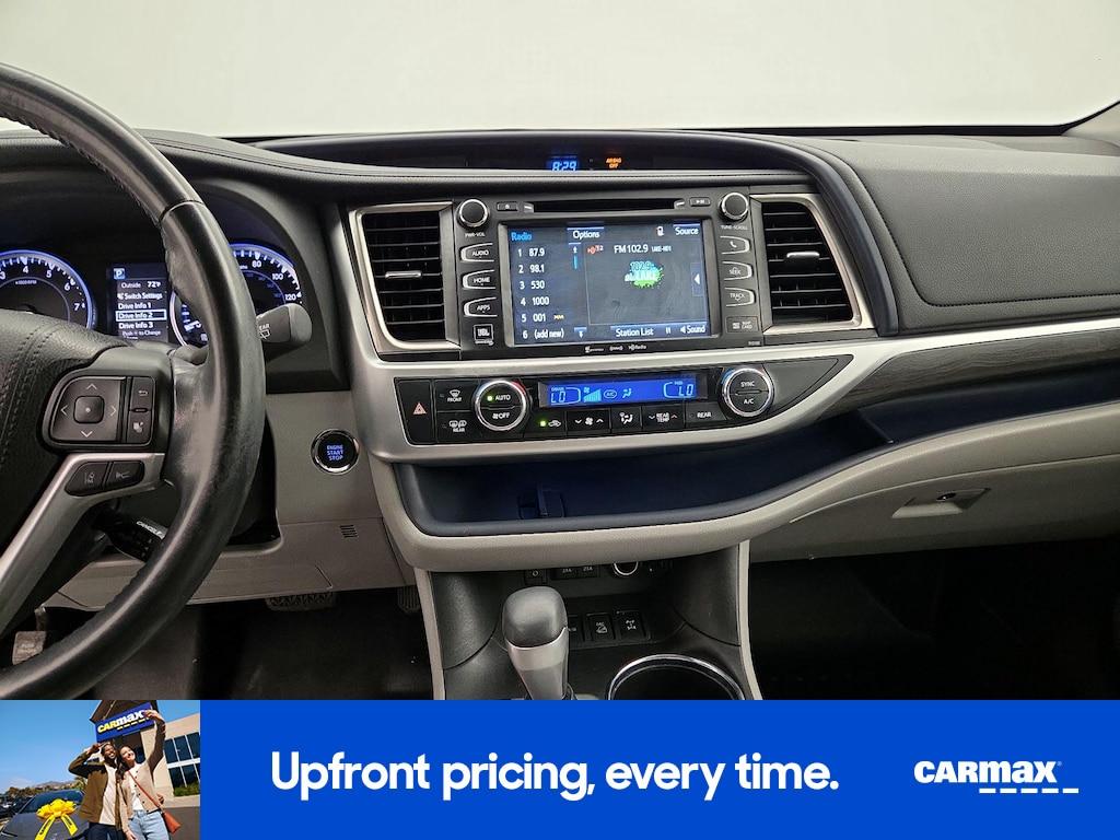 used 2018 Toyota Highlander car, priced at $33,998