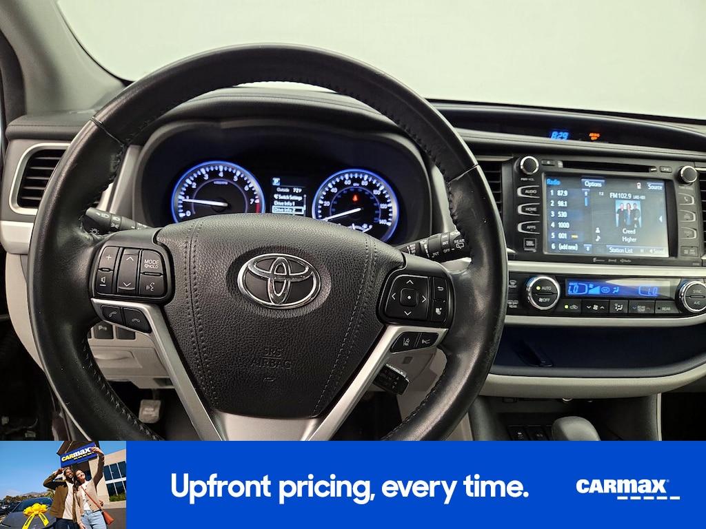 used 2018 Toyota Highlander car, priced at $33,998