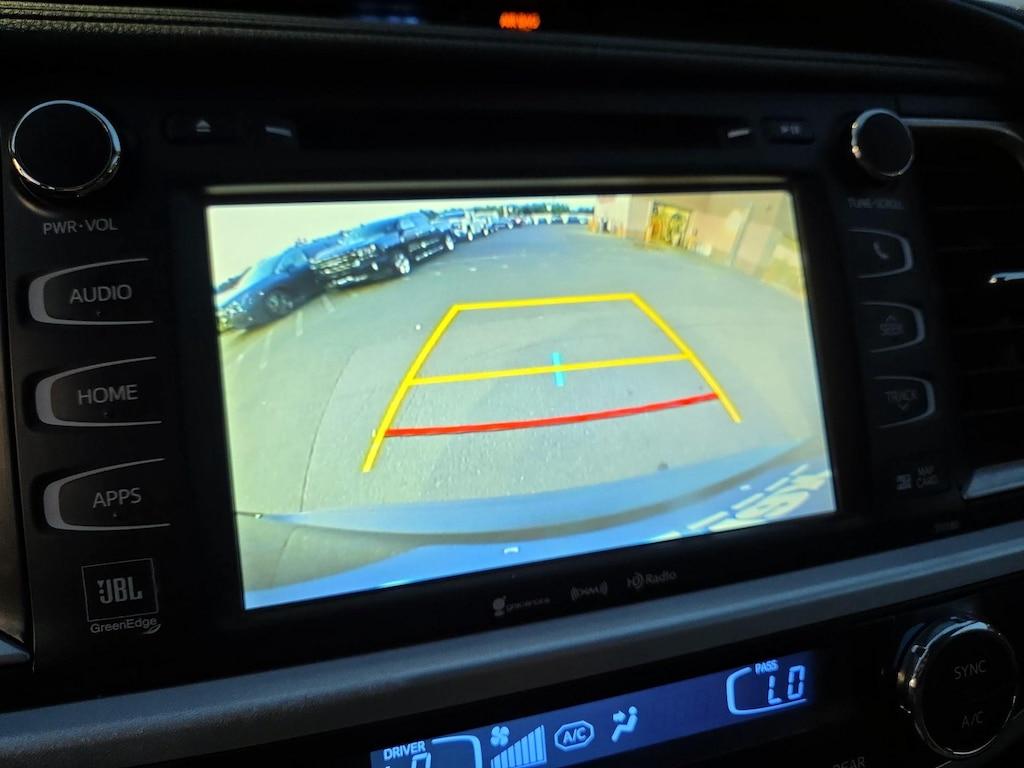 used 2018 Toyota Highlander car, priced at $33,998