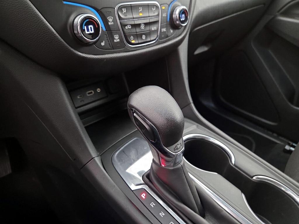used 2023 Chevrolet Equinox car, priced at $22,998