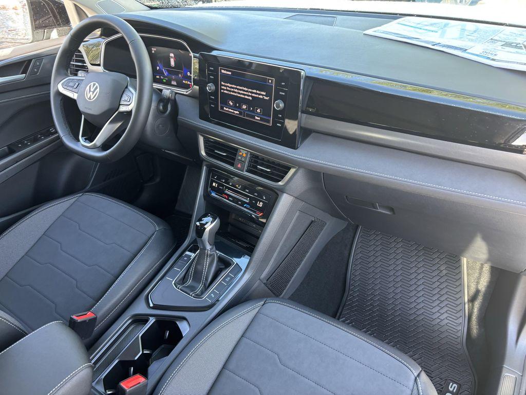 new 2026 Volkswagen Taos car, priced at $32,317