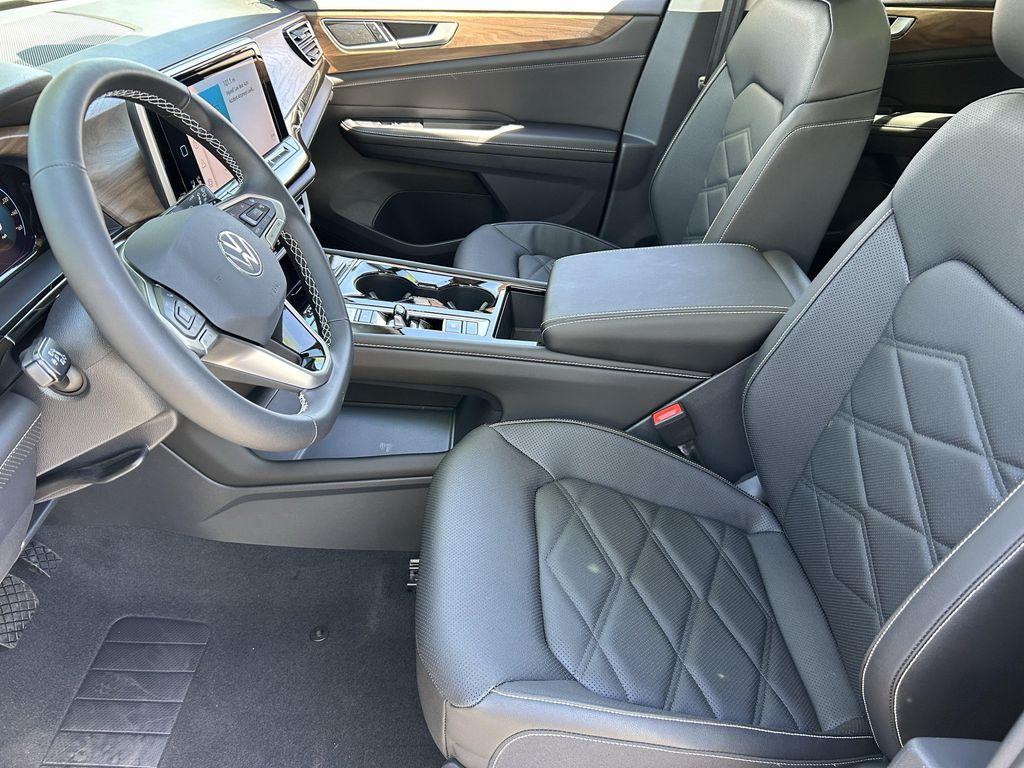 new 2026 Volkswagen Atlas car, priced at $42,455