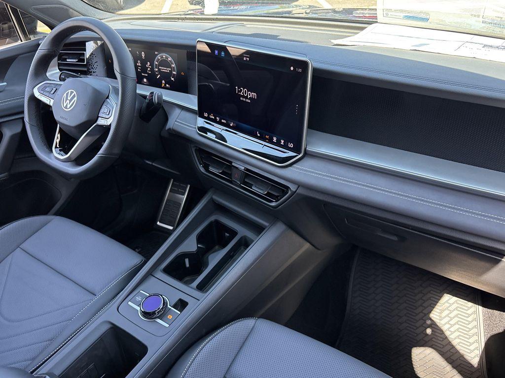 new 2026 Volkswagen Tiguan car, priced at $36,142