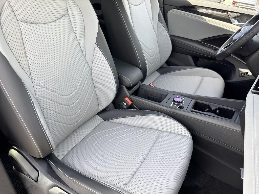 new 2026 Volkswagen Tiguan car, priced at $36,722