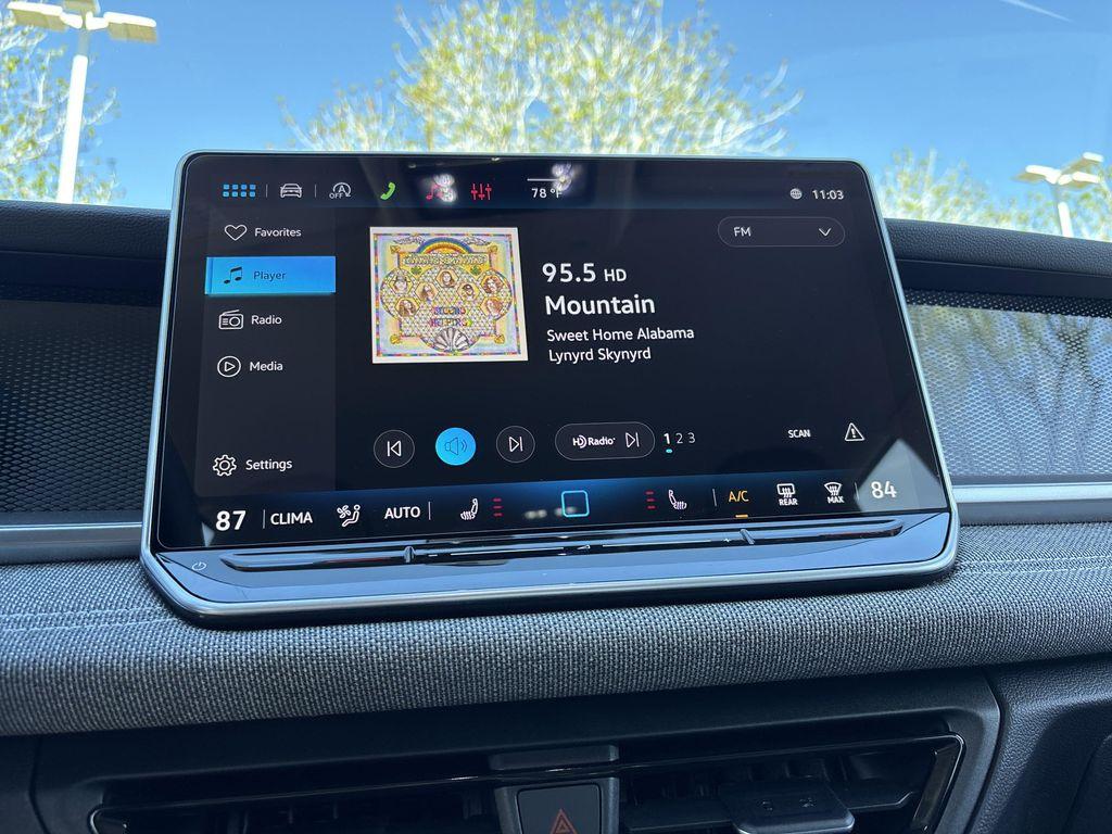 new 2026 Volkswagen Tiguan car, priced at $29,589