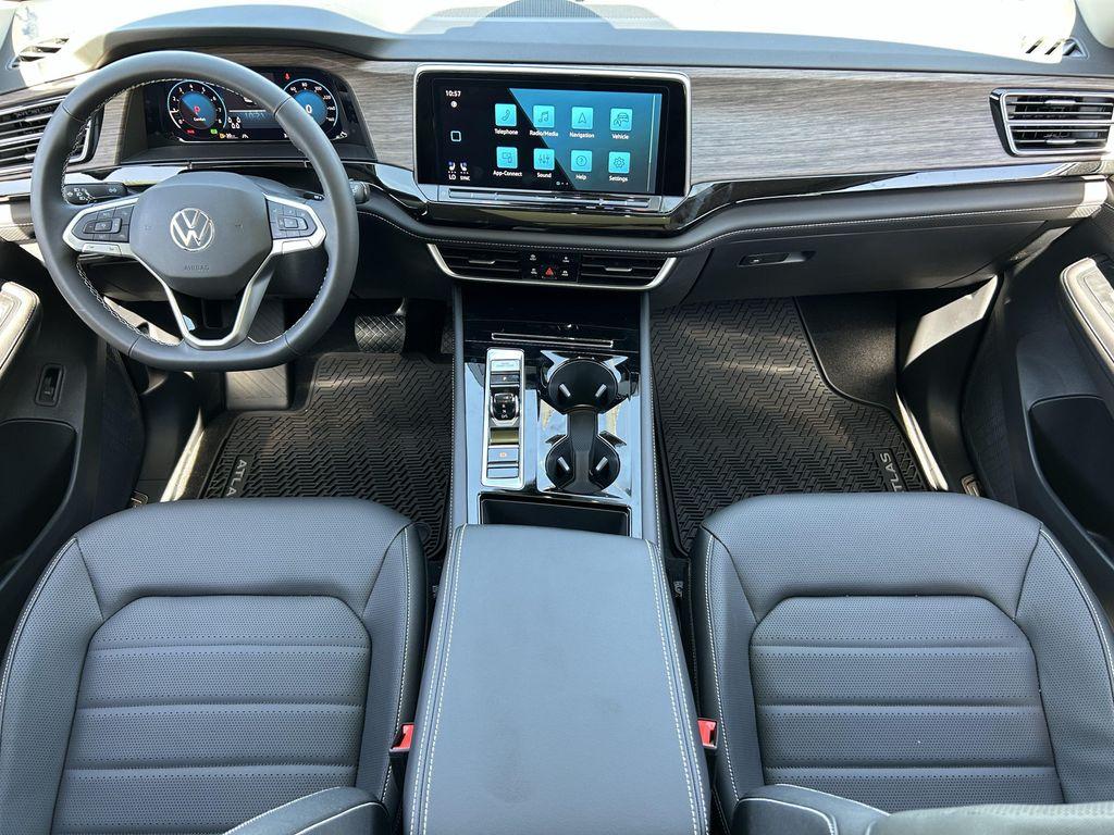 new 2026 Volkswagen Atlas car, priced at $47,588