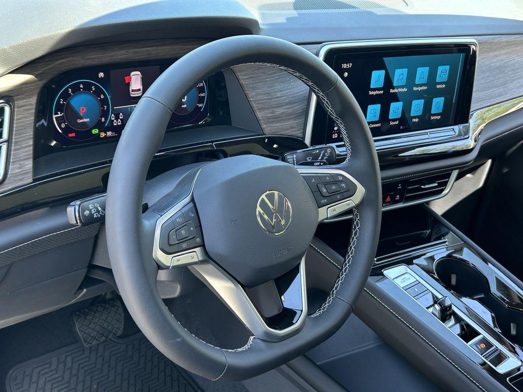 new 2026 Volkswagen Atlas car, priced at $47,588