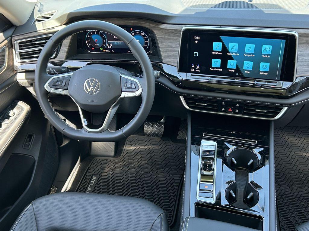 new 2026 Volkswagen Atlas car, priced at $47,588