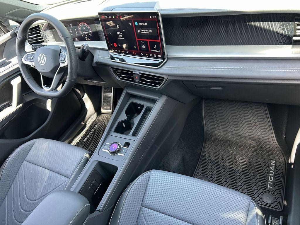 new 2026 Volkswagen Tiguan car, priced at $36,136