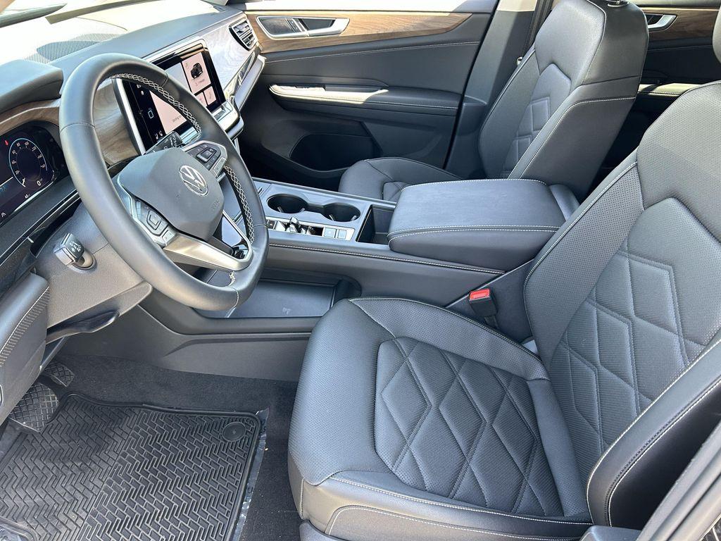new 2026 Volkswagen Atlas car, priced at $36,269