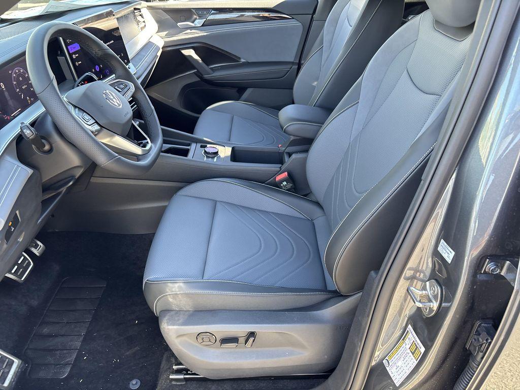 new 2026 Volkswagen Tiguan car, priced at $36,142