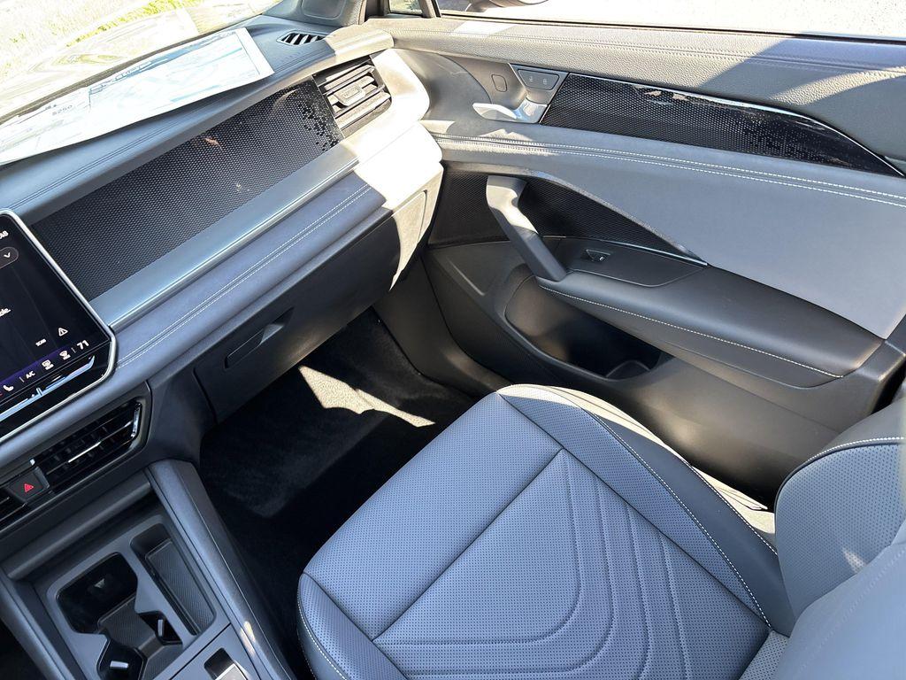 new 2026 Volkswagen Tiguan car, priced at $36,142