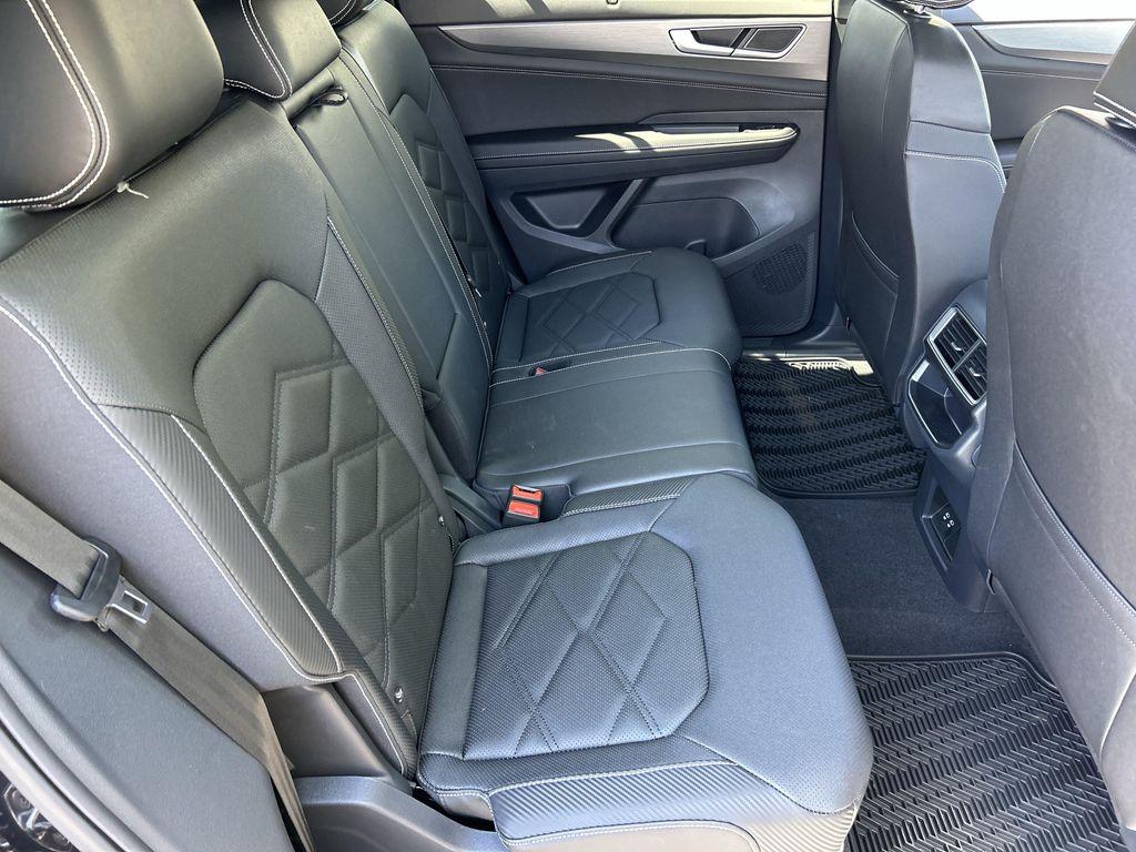 new 2026 Volkswagen Atlas Cross Sport car, priced at $38,805