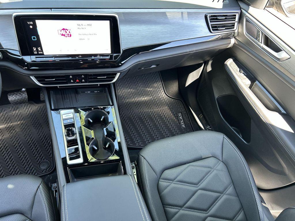 new 2026 Volkswagen Atlas Cross Sport car, priced at $38,805