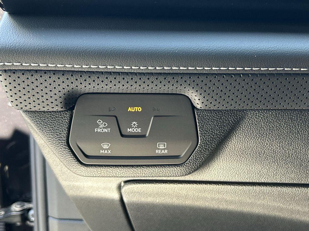 new 2026 Volkswagen Atlas Cross Sport car, priced at $38,805