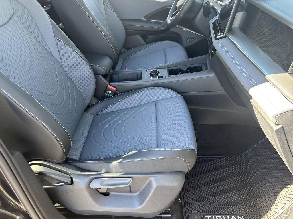 new 2026 Volkswagen Tiguan car, priced at $36,541