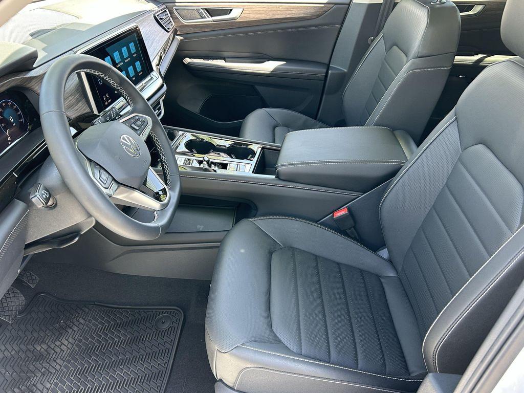 new 2026 Volkswagen Atlas car, priced at $47,348