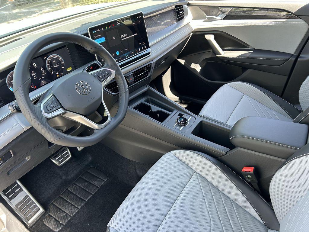 new 2026 Volkswagen Tiguan car, priced at $37,284